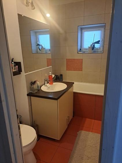 Apartament 2 camere  decomandat - 12