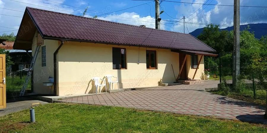 Casa de vacan?a de vanzare in comuna Corbeni, jude? Arge?. - 1