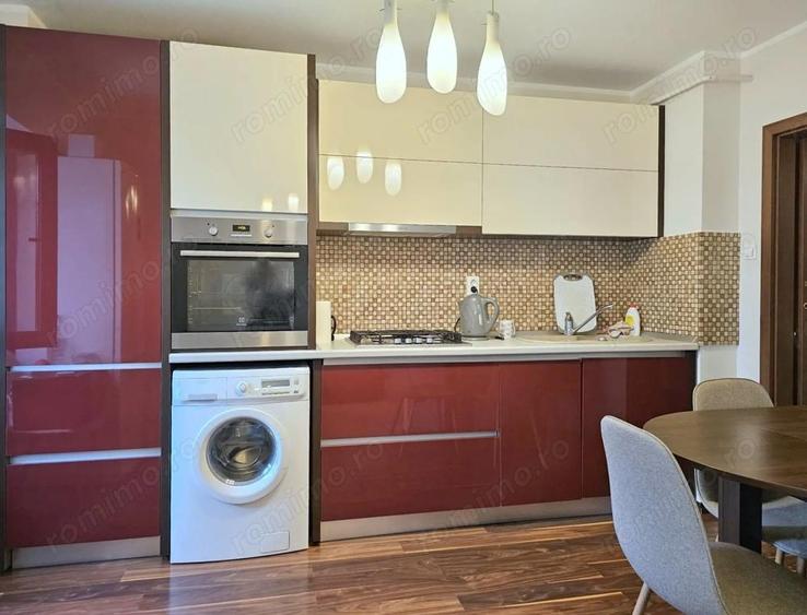 De inchiriat - 2 camere, zona centrala - biserica Sf. Precista - 1