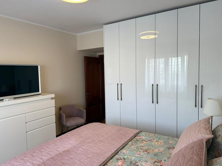 Apartament de inchiriat mobilat/utilat cu parcare - 9