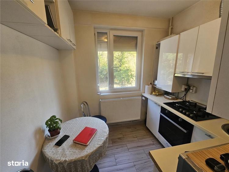 Apartament cu 2 camere decomandat în Calea Caransebeșului