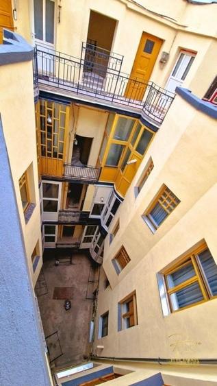 Apartament cu 2 camere de vanzare in cladire istorica - Ultracentral - 23