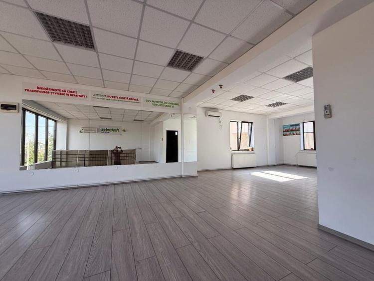 Spatiu Generos si Modern in Cartierul Gavana – Confort si Posibilitati Nelimitat - 20