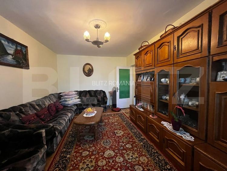 Apartament de vanzare, tip duplex, cu 5 camere, zona Canta