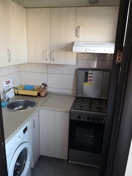 Inchiriez Garsoniera Titan Auchan - 5