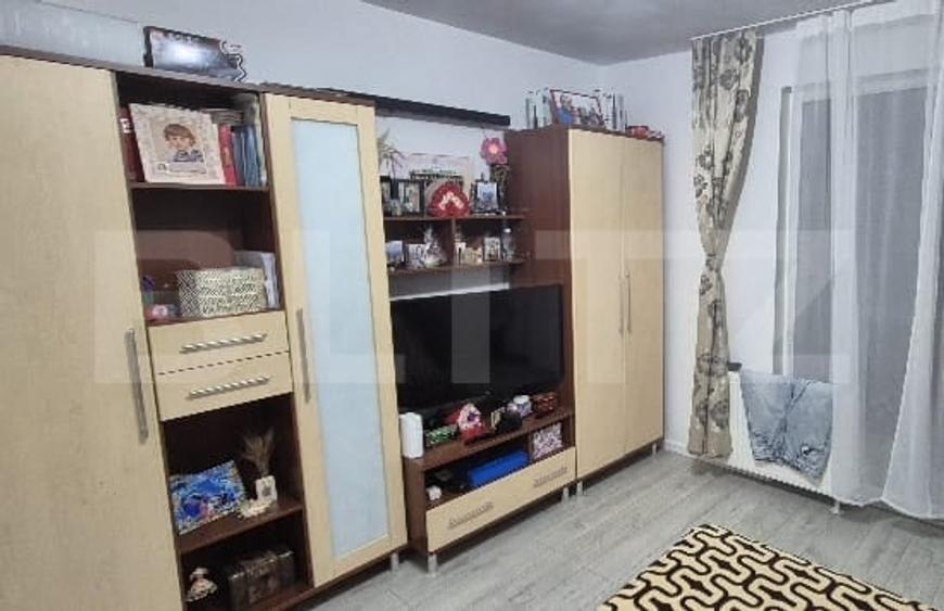 Apartament cu 3 camere, zona Porii - 2