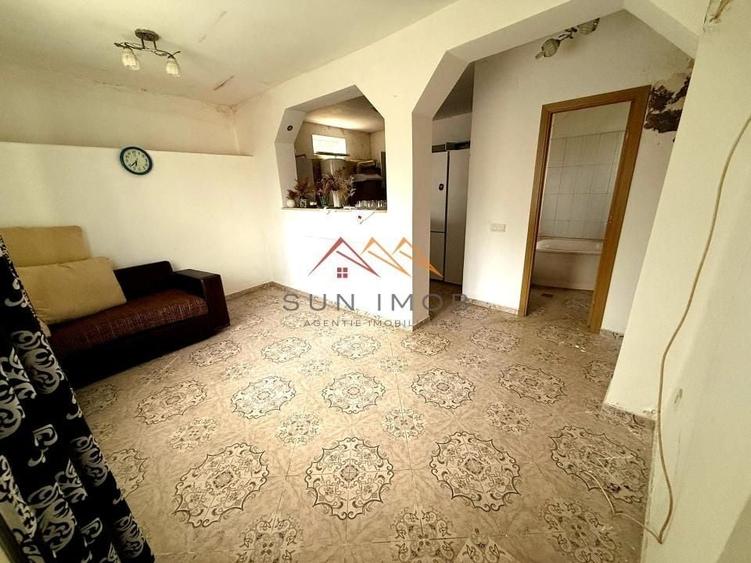 Vila 7 camere, an 1984, garaj, terasa, teren 604 m2, Poiana Campina,PH - 5