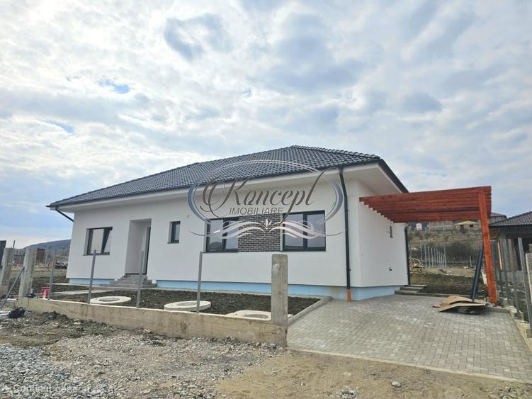 Casa eficienta energetic, noua, cu pod mansardabil generos - 1