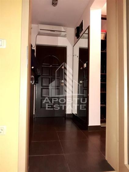 Apartament 2 camere , decomandat, zona Circumvalatiunii - 7