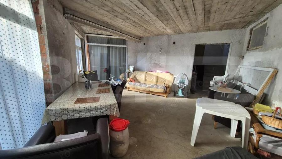 Casa 5 camere, 248 mp, zona Closca - 10