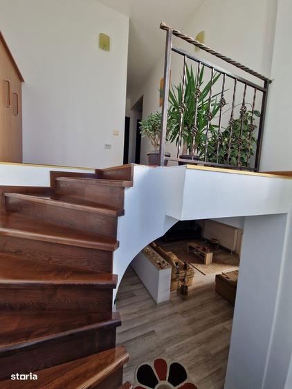 Casa spa?ioasa in zona 1 Mai - 4