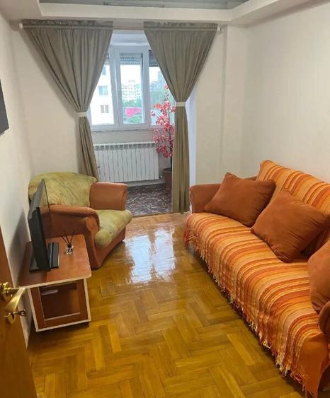 Apartament 4 camere Aparatorii Patriei - 1