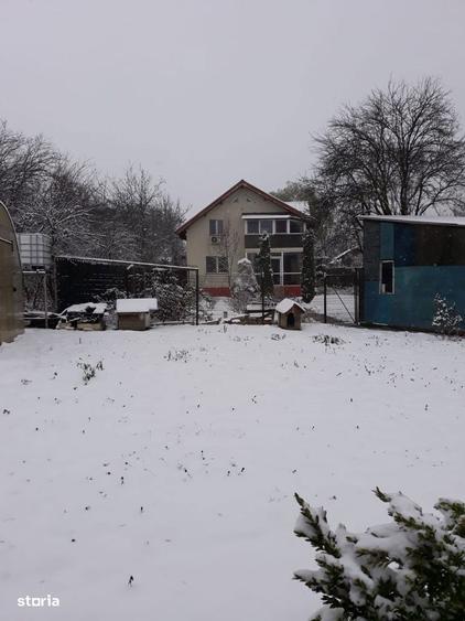 Vanzare casa cu livada - 3
