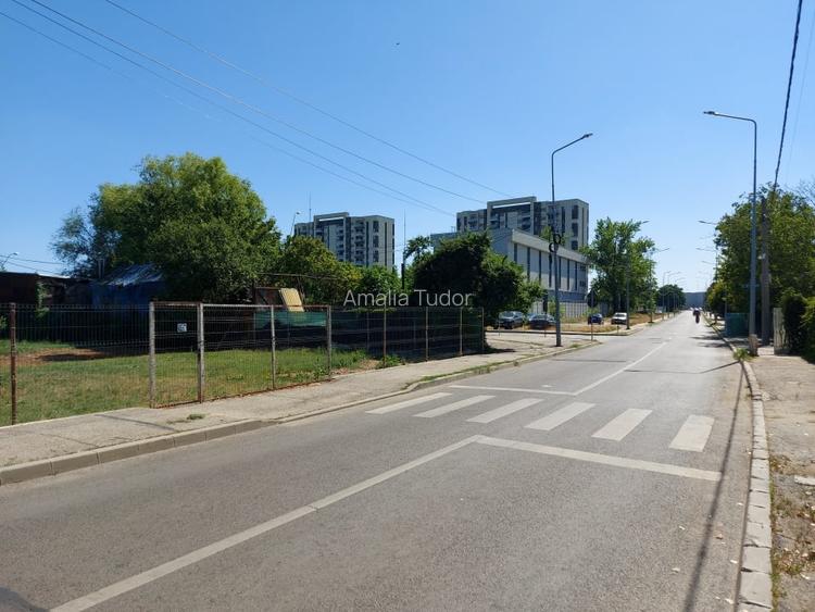 Bucurestii Noi, Laminorului, casa si teren 1.320mp cu deschidere la doua strazi! Bucurestii Noi, Laminorului, casa si teren 1.320mp cu deschidere la doua strazi!