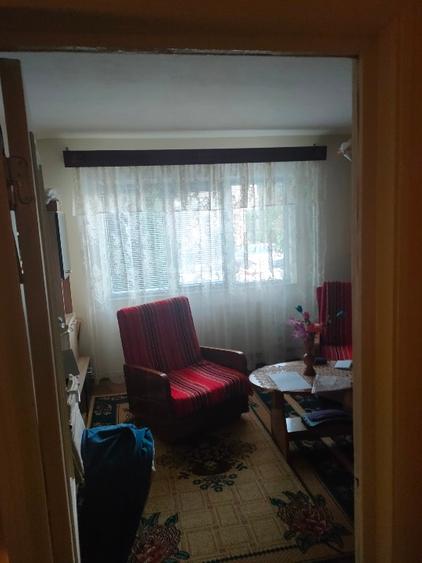 Apartament 2 camere decomandat parter - 4