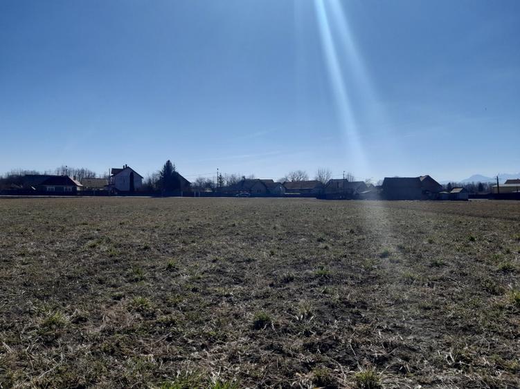 Teren intravilan construibil utilitati central Lunca Calnicului - 12