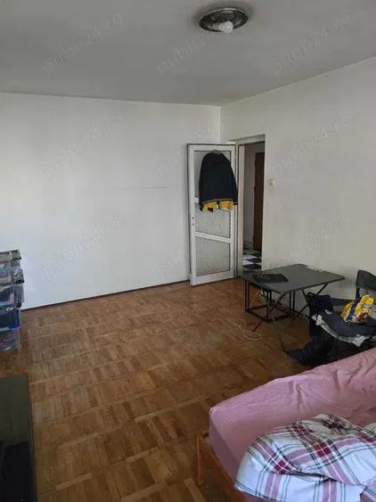 Vanzare apartament 3 camere Blv Basarabia - 4