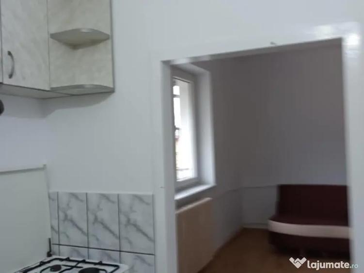 Garsoniera Confort 2 - etaj 2 - Zona Burdujeni - 11