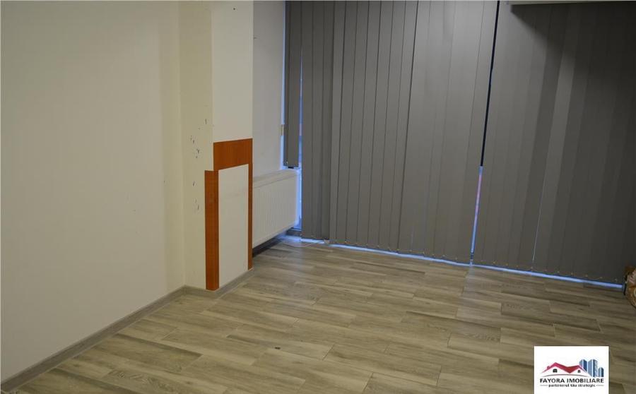 Apartament Bloc Nou 3 Camere 2 Bai si 2 Parcari Private de - 8