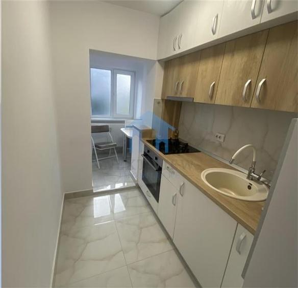 Garsoniera, Piata Cipariu - 4