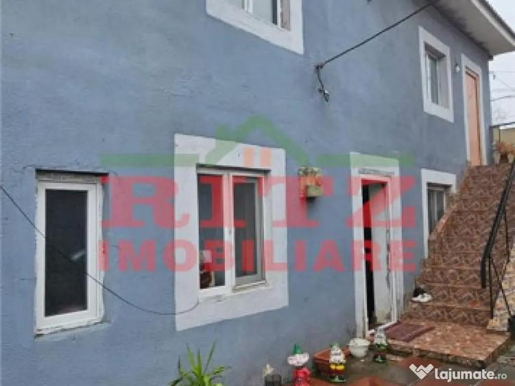 CASA DE VANZARE P 1 E - 17