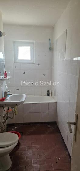 Dau in chirie apartament 2 camere Dau in chirie apartament 2 camere
