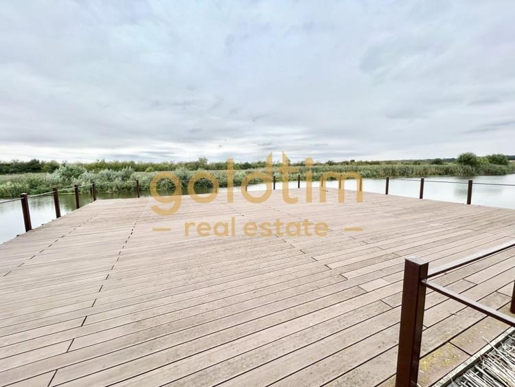 VILA SUPERBA/MOBILATA/UTILATA/PISCINA/CURTE 3000 MP/IESIRE LA LAC - 42