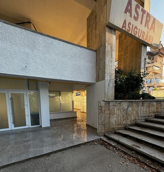 Spatiu cafenea, birou, sala sport, de la 80mp la 100mp, Iasi, Centrul Civic - 2