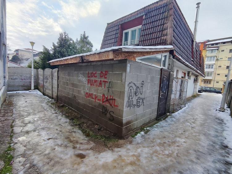 Vand cladire P+1 SAD+Apartament 160000 euro - 2