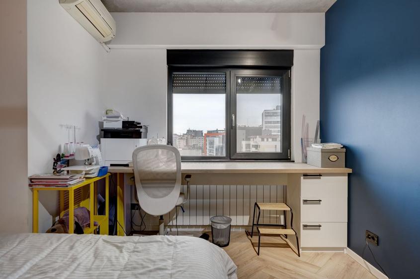 Apartament cu 4 camere în Calea Călărașilor