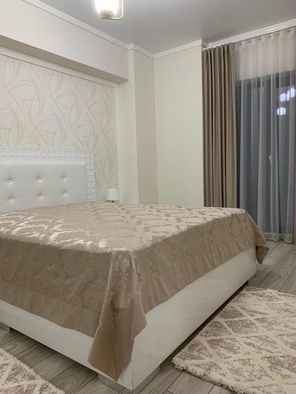 Apartament cu 2 camere decomandat în Faleză