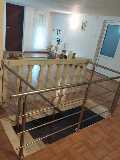 Casă cu 4 camere cu Teren 740 Mp în Pișchia