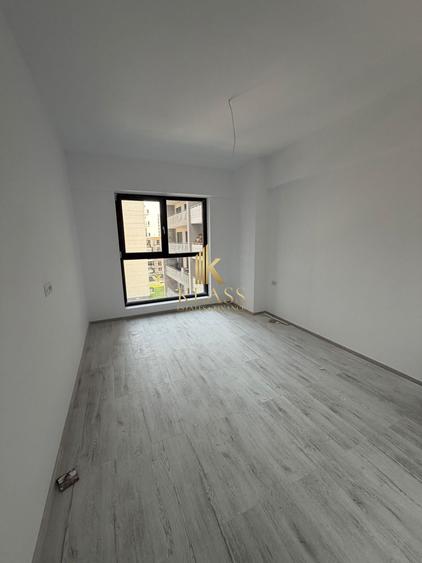Apartament cu 2 camere decomandat în Theodor Pallady
