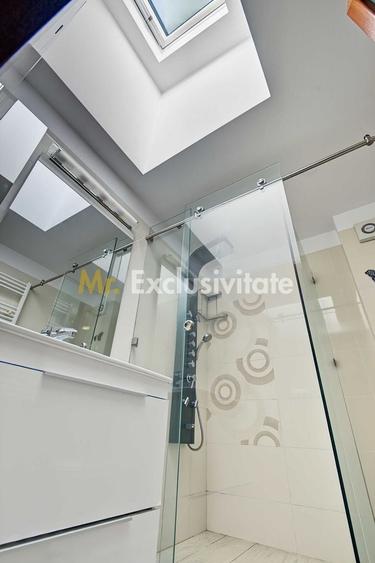 Apartament cu 3 camere decomandat, mobilat în Central