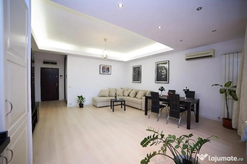 Apartament cu 2 camere semidecomandat, mobilat în Nord