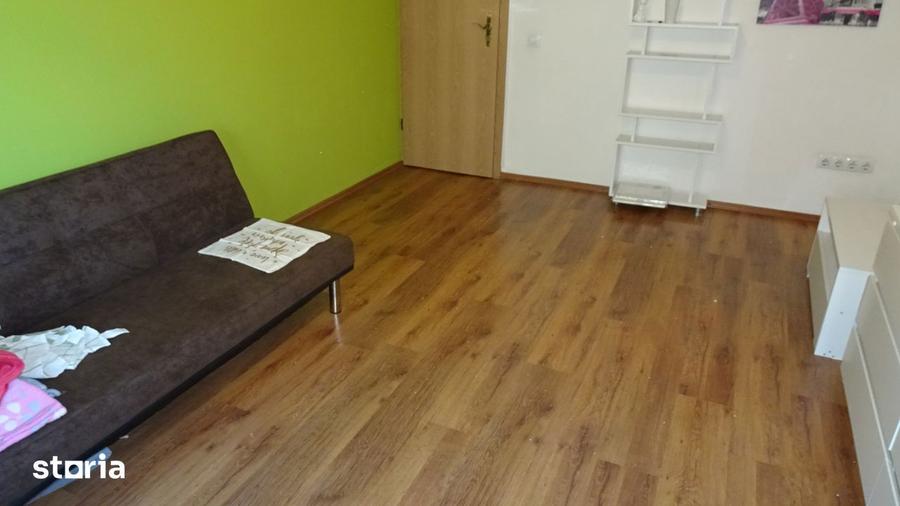 Inchiriez apartament 2 camere decomandat in Deva, M. Averescu, etaj 1, - 2