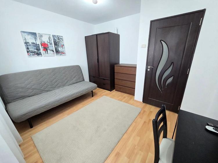 Apartament cu 2 camere decomandat, mobilat în Cantemir