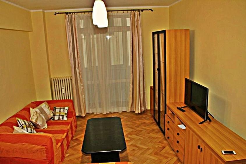 Apartament cu 2 camere semidecomandat, mobilat în Dorobanți