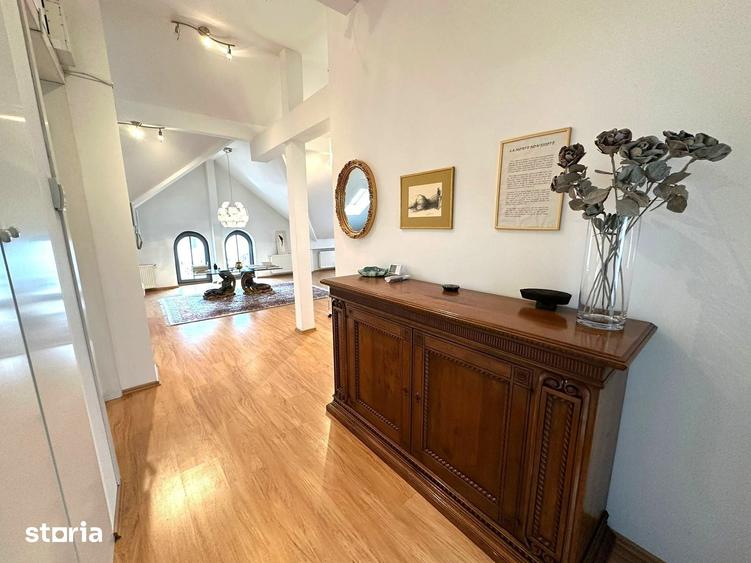 Apartament cu 2 camere, mobilat în Centrul Istoric
