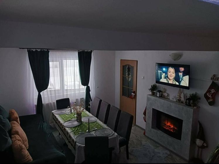 Casă cu 3 camere în Central