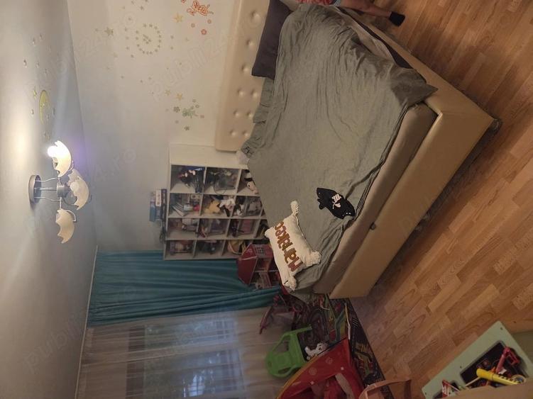 Apartament cu 4 camere decomandat în Unirii Sud