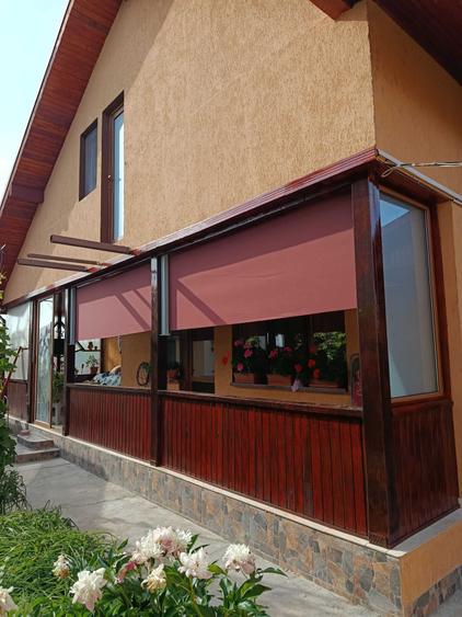 Casă cu 4 camere în Cazasu