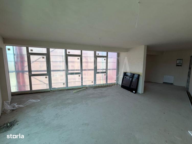Apartament cu 2 camere semidecomandat în Sopor