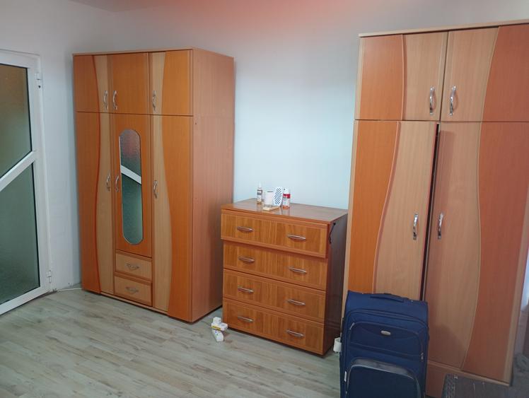 Garsoniera Năvodari str Cabanei -Etaj 1 - 8