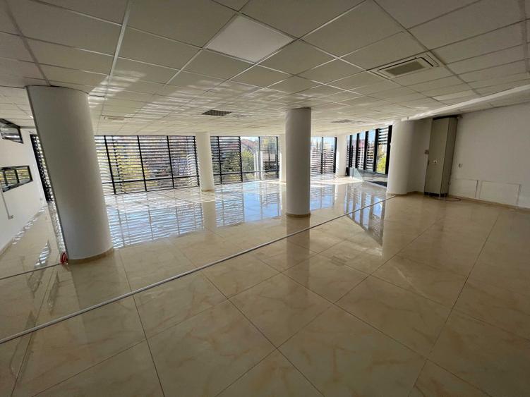 Spațiu comercial, de 134 mp, în Popoveni