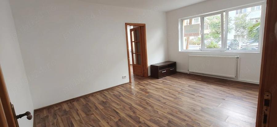 Apartament cu 2 camere semidecomandat în Fălticeni
