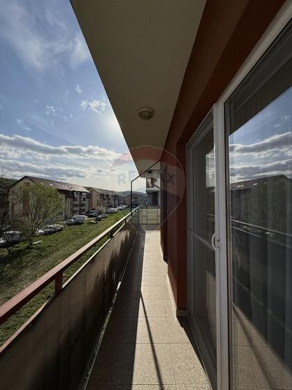 Apartament cu 2 camere decomandat în Florești