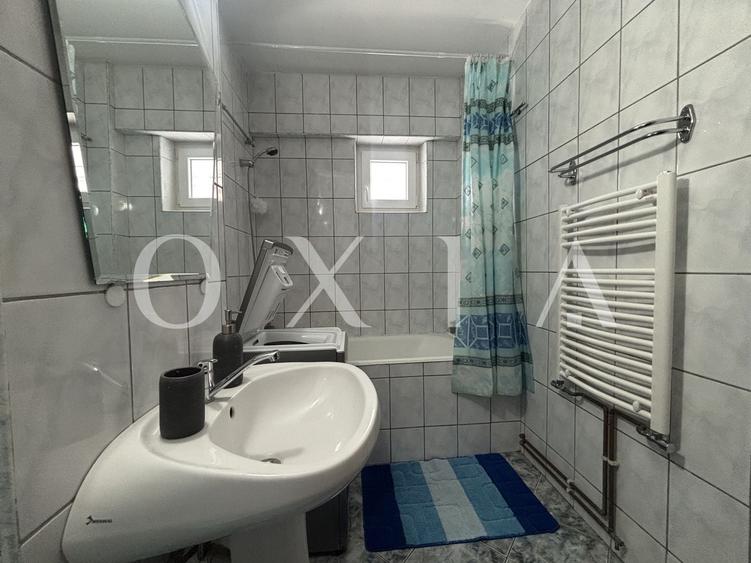 Apartament cu 2 camere semidecomandat, mobilat în Lipovei