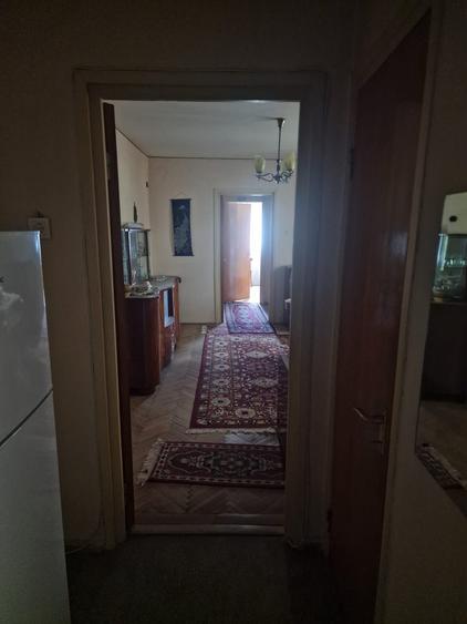 Se vinde in Nord apartament semidecomandat cu doua camere  pret 48000 euro neg - 6