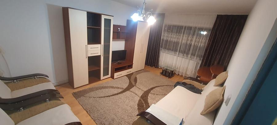 Inchiriez apart. cu 4 camere, etaj 2 din 4, Dorobanti 1, langa Sc. 7 - 1